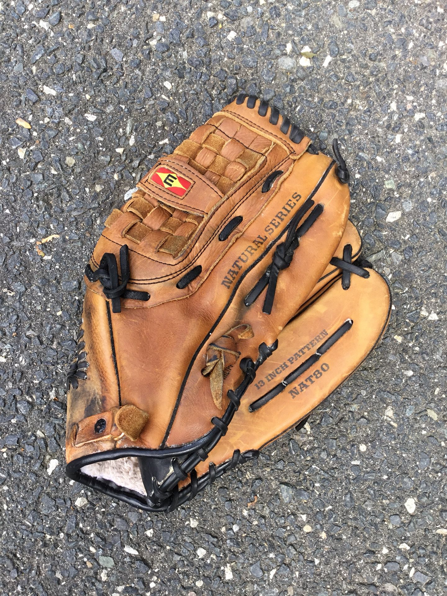 Adult 13 inch baseball glove