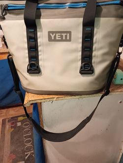 Yeti ice chest big pouch I paid 350 just used once to go to river