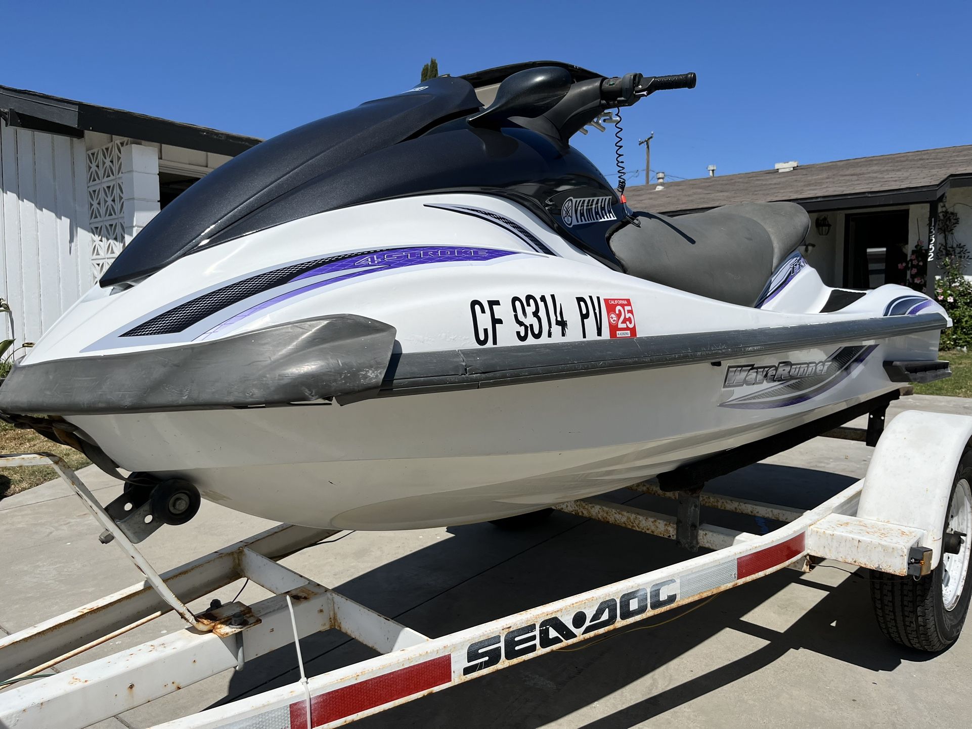 Yamaha Jetski 4 Stroke 4 Cylinder With Trailer 