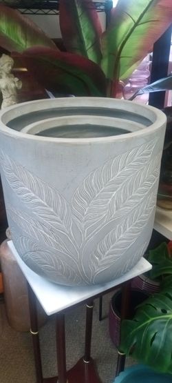 New fiber clay garden planter's