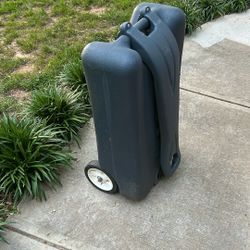 Towable RV Waste Tank