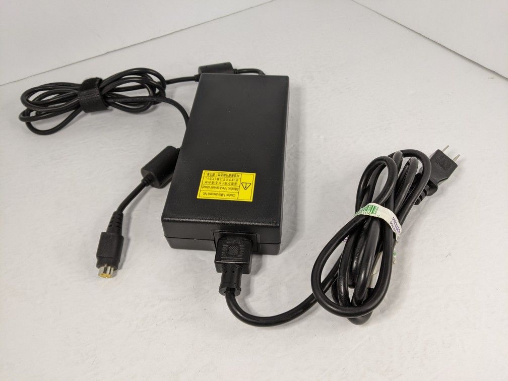 19V 9.5A 180W Laptop AC Adapter Charger PA3546E-1AC3 for Toshiba Qosmio X500 X505 X70 X70-A X75 and More