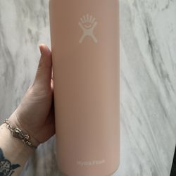 40 Oz Hydro Flask