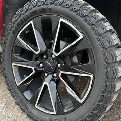 New 22” black Chevy wheels and tires 22 GMC Rims Silverado Tahoe 22s Rines Negros Con Llantas Nuevas Sierra Yukon OEM stock factory Original Take offs