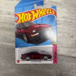 Hotwheels 1982 Toyota Supra Super Treasure Hunt 