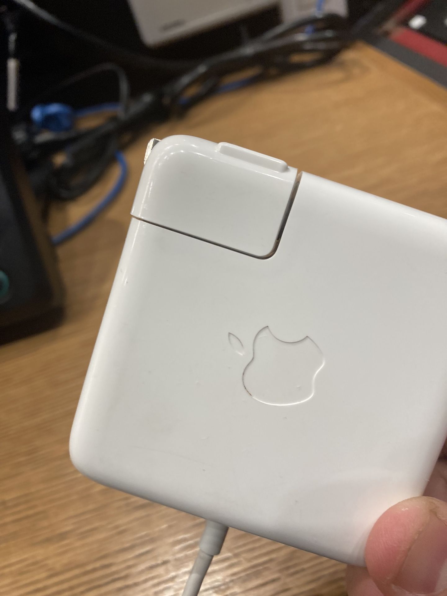 Apple MacBook Charger