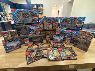 Pokémon TCG Sealed ETBs, Booster Bundles, Blisters & Premium Collections