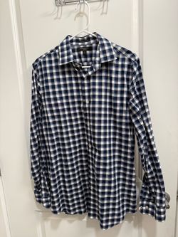 Banana Republic Camden Fit non-iron shirt in a blue plaid pattern- size medium