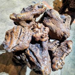 Burlwood 2 Coffee Tables 2 End Tables 1 -coffee Table Is Minus,the Glass  mearsurements 1 end table H19in  W -21 in .2 -end table  H-15-in W 18 in  1-