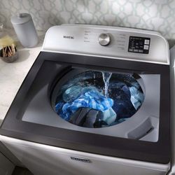 Maytag top loading washer 4.8 cu.ft white model MVW6200KW NEW