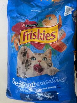 Purina Friskies Seafood Sensations with Salmon, Tuna and Shrimp Flavors Dry Cat Food, 16 lbs.