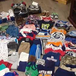 Boy Bundle Of Clothes And Shoes Jordons Converse And Reebok