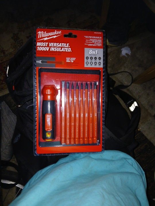 Milwaukee 1000v Insulated Screwdriver
