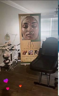 Esthetic Chair