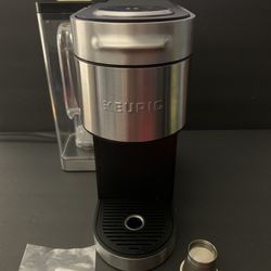 NEW/NEVER USED Keurig K-Supreme Plus