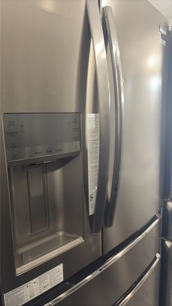 Frigidaire French door refrigerator