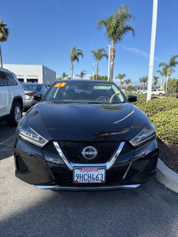 2023 Nissan Maxima