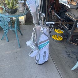 Like New Ladies Jr. Wilson Profile Junior $60 Firm grand terrace Available 10/3