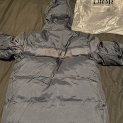 Dior Hoodie It has two different sides