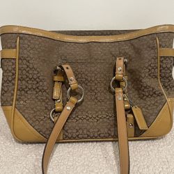 Coach Handbag/Purse