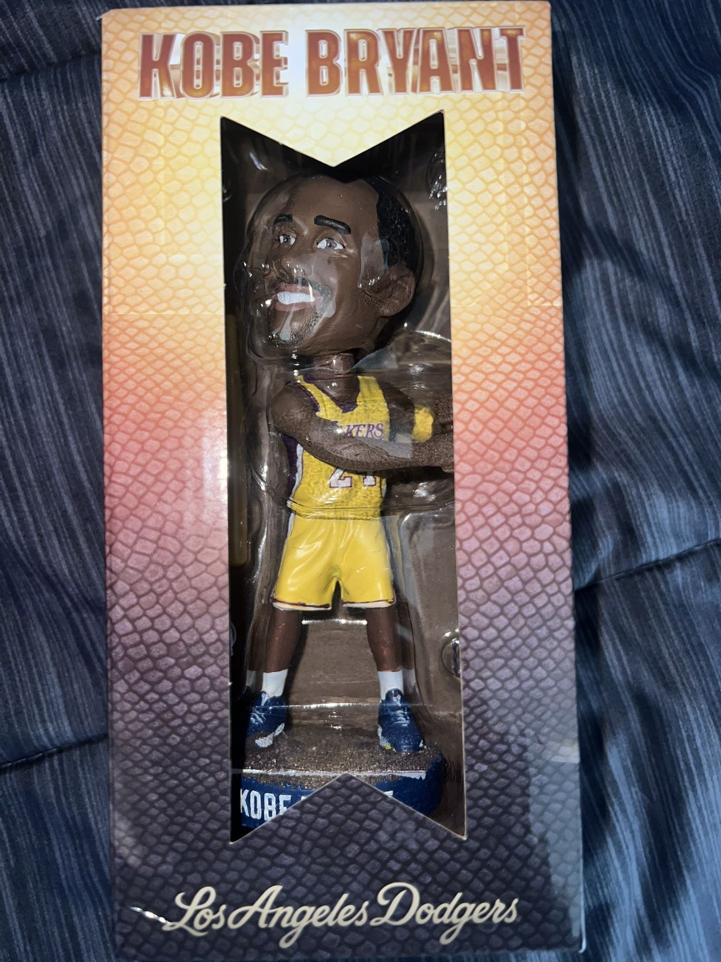 Bobble head