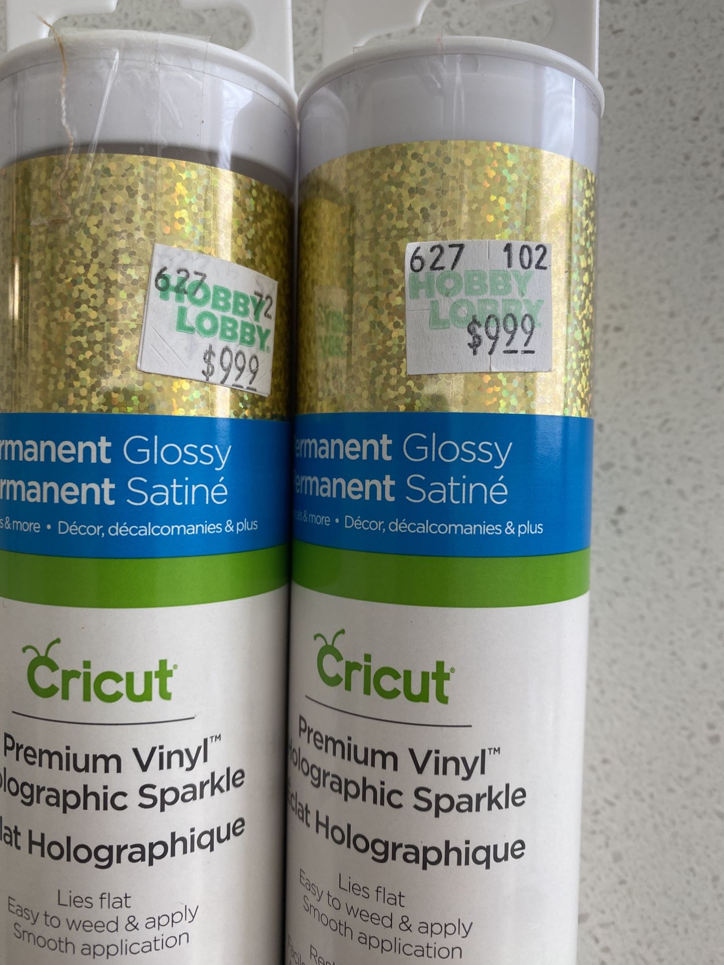 Cricut Premium Permanent Vinyl (12 x 40) - Gold for Sale in Palatine, IL  - OfferUp