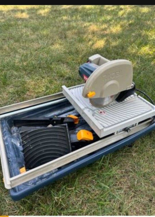 7in wet saw with stand n brand new water pump and blade