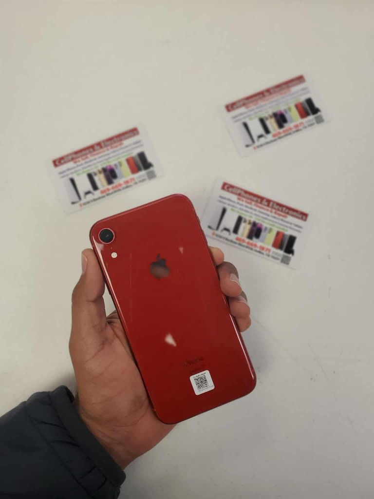 iPhone XR 64 GB In Excellent Condition Holiday Deal Cash Price Starting From $149