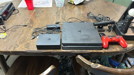 PS4 slim model 500gb