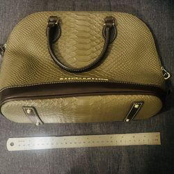 Dooney & Bourke Purse