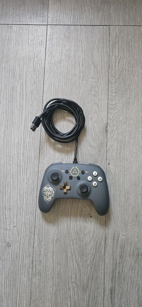 Nintendo Switch Zelda Power A Wired Controller 