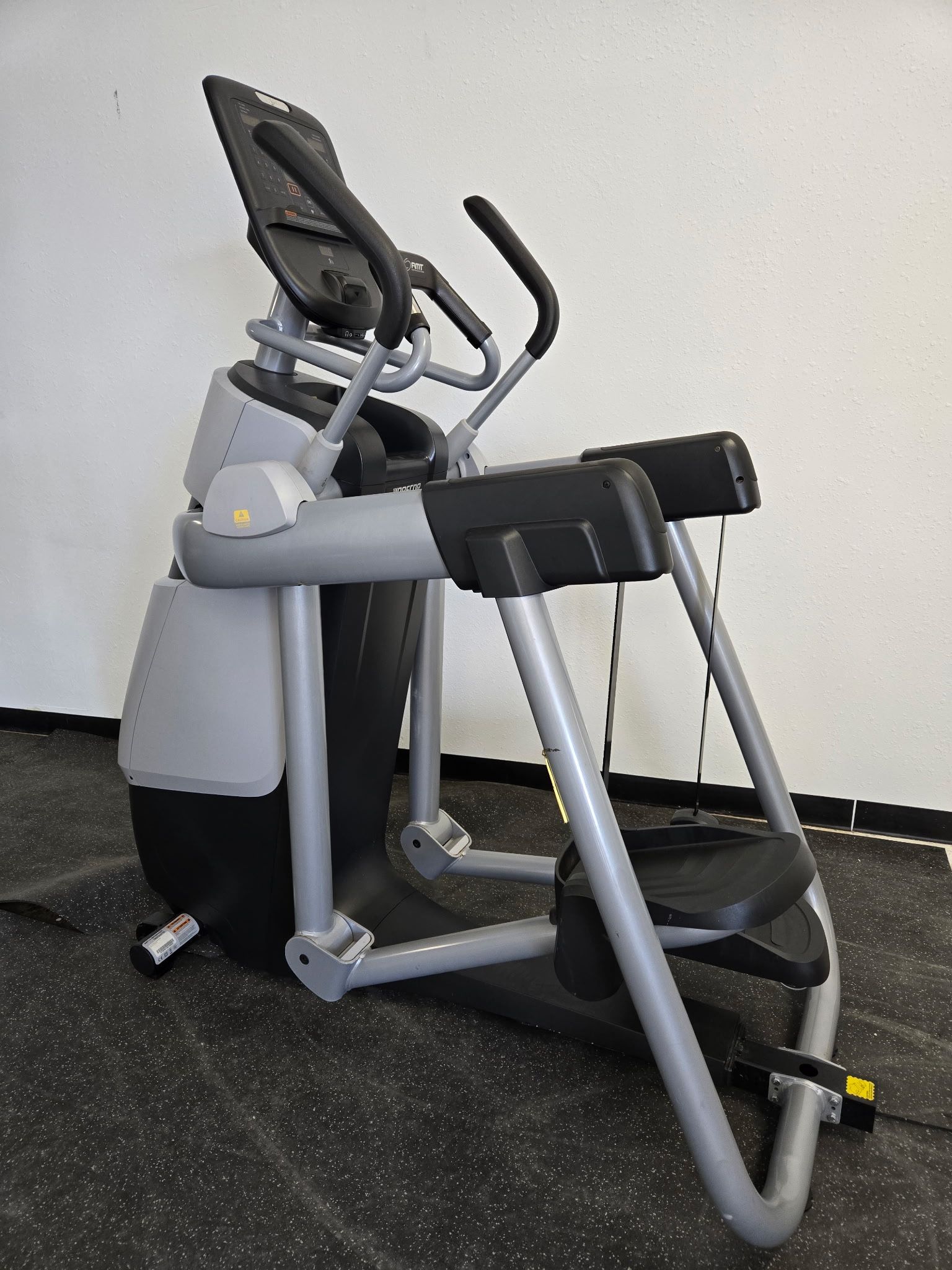 Precor AMT 700 Line Adaptive Motion Trainer Elliptical/ Stepper