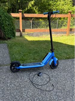 NIU-KQi Youth + Plus Electric Kick Scooter for Kids 6-12 yrs/ 48-63in Height