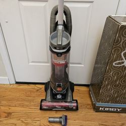 New Cond HOOVER VACUUM WITH ATTACHMENT  , AMAZING POWER SUCTION  ,WORKS EXCELLENT  ,IN THE BOX  