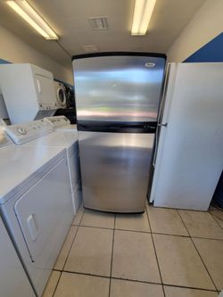 Whirlpool Refrigerator 18 Cuft  Stainless Steel