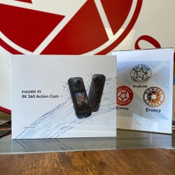 Insta360 X5 Essential Bundle 