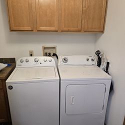 Whirpool Washer And Dryer 