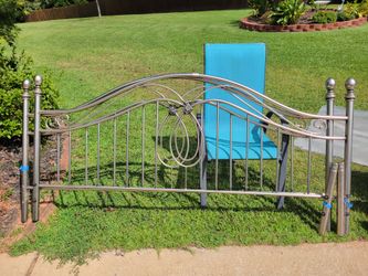 King Size Metal Headboard/Footboard