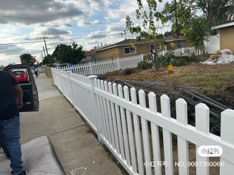 4' Tall White Vinyl Picket Fence Panels