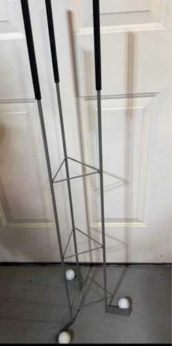 Golf clubs/balls CD RACK