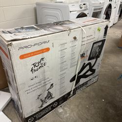  Proform CBC TOUR DE FRANCE Indoor Cycle