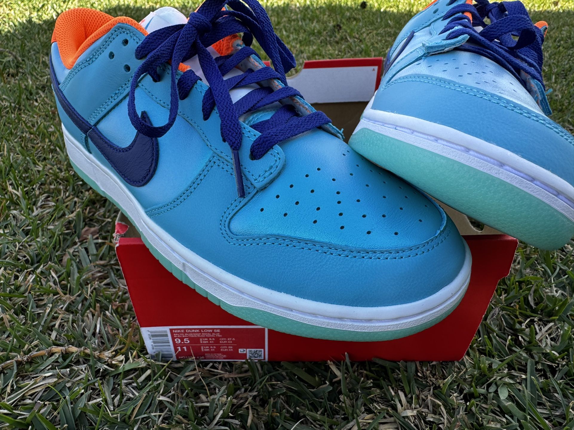 Nike Dunk Low SE New 9.5