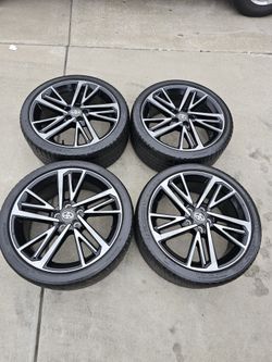 19" Toyota Camry Xse Oem Wheels