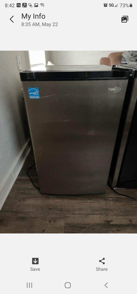 Mini Refrigerator And Freezer 