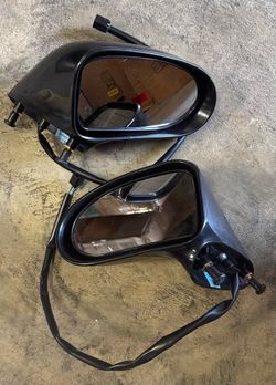 LA Zona Auto Parts 1991 to 1999 Buick Lesabre Oldsmobile Regency Mirrors Espejos electric pair