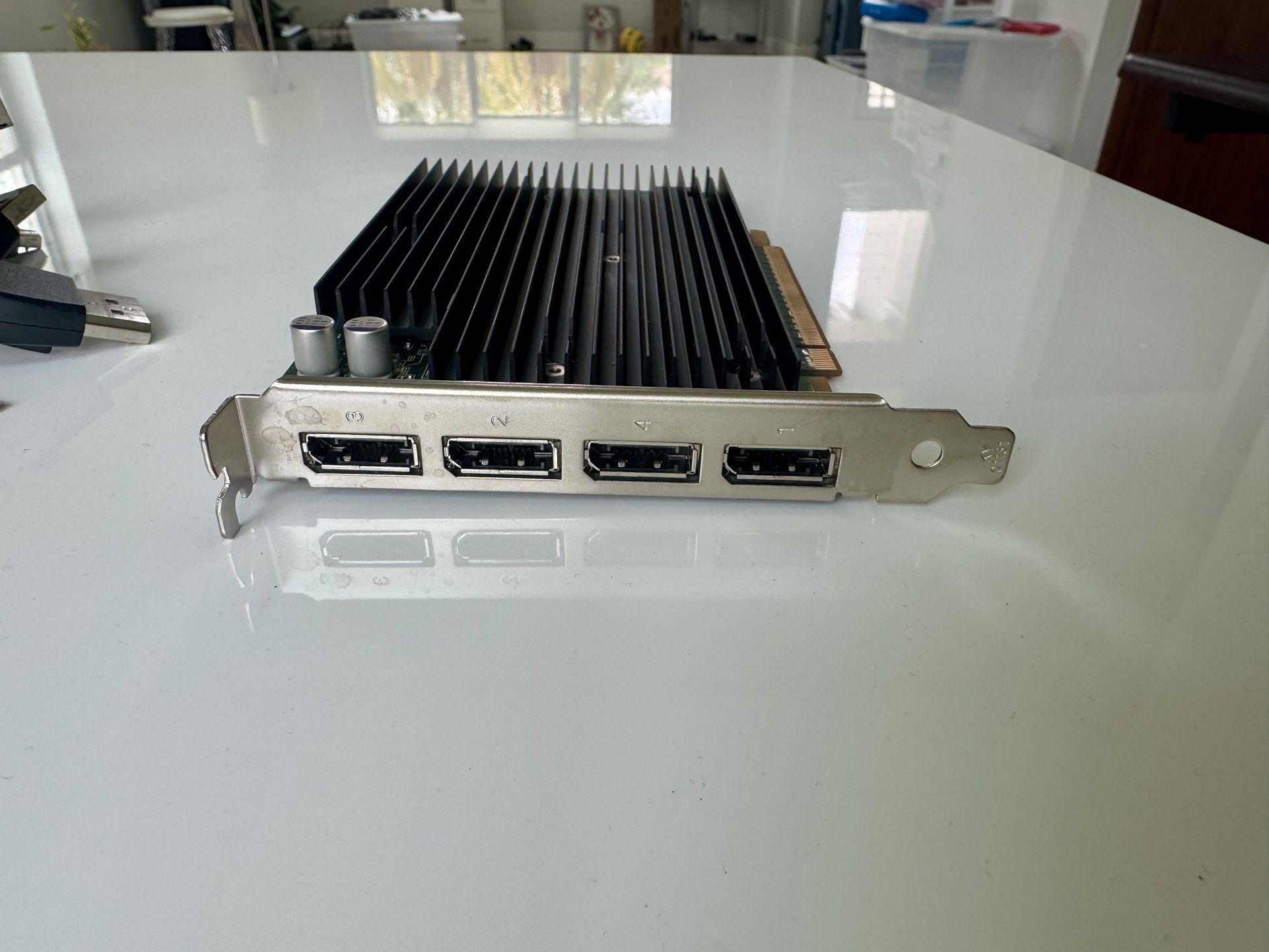 NVIDIA QUADRO NVS 450 (adds 4 displays to your computer)
