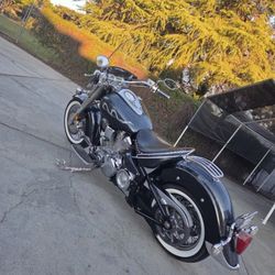 2003 Yamaha Roadstar