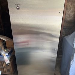 New Standing Freezer