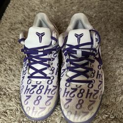 Kobe Nikes 5Y