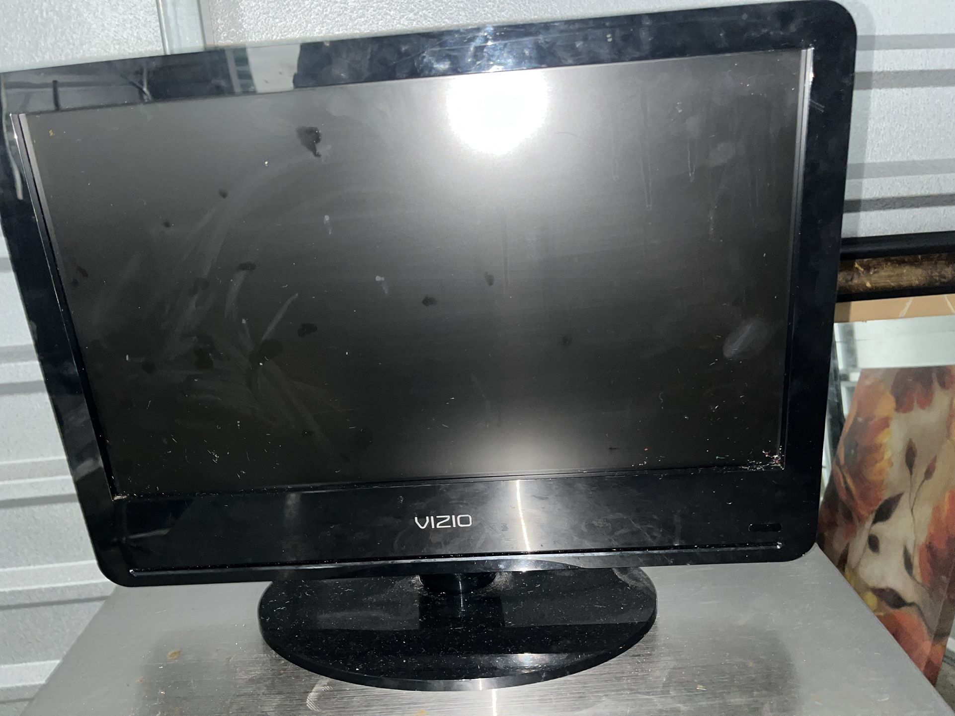 Vizio 13 Inch TV